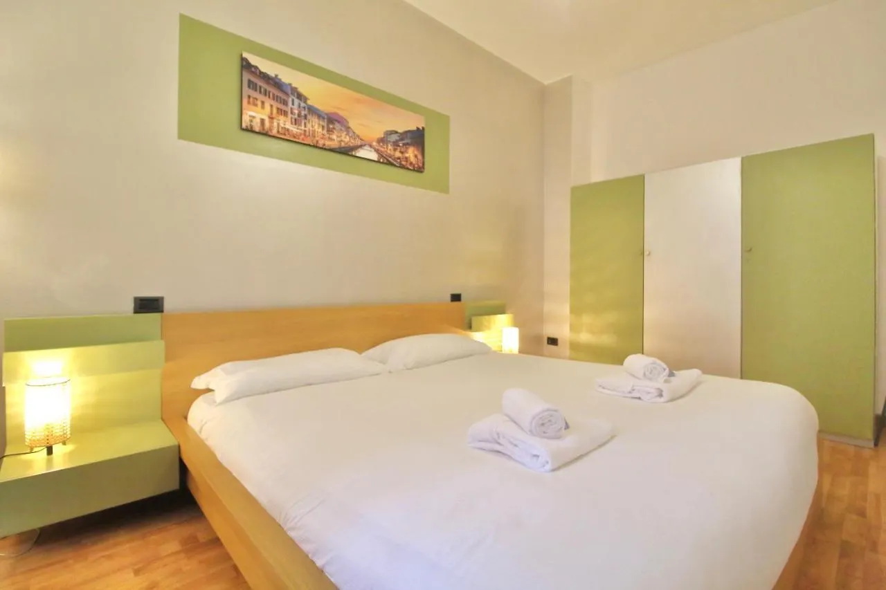 Isola - Your Home From Home Milan Apartment