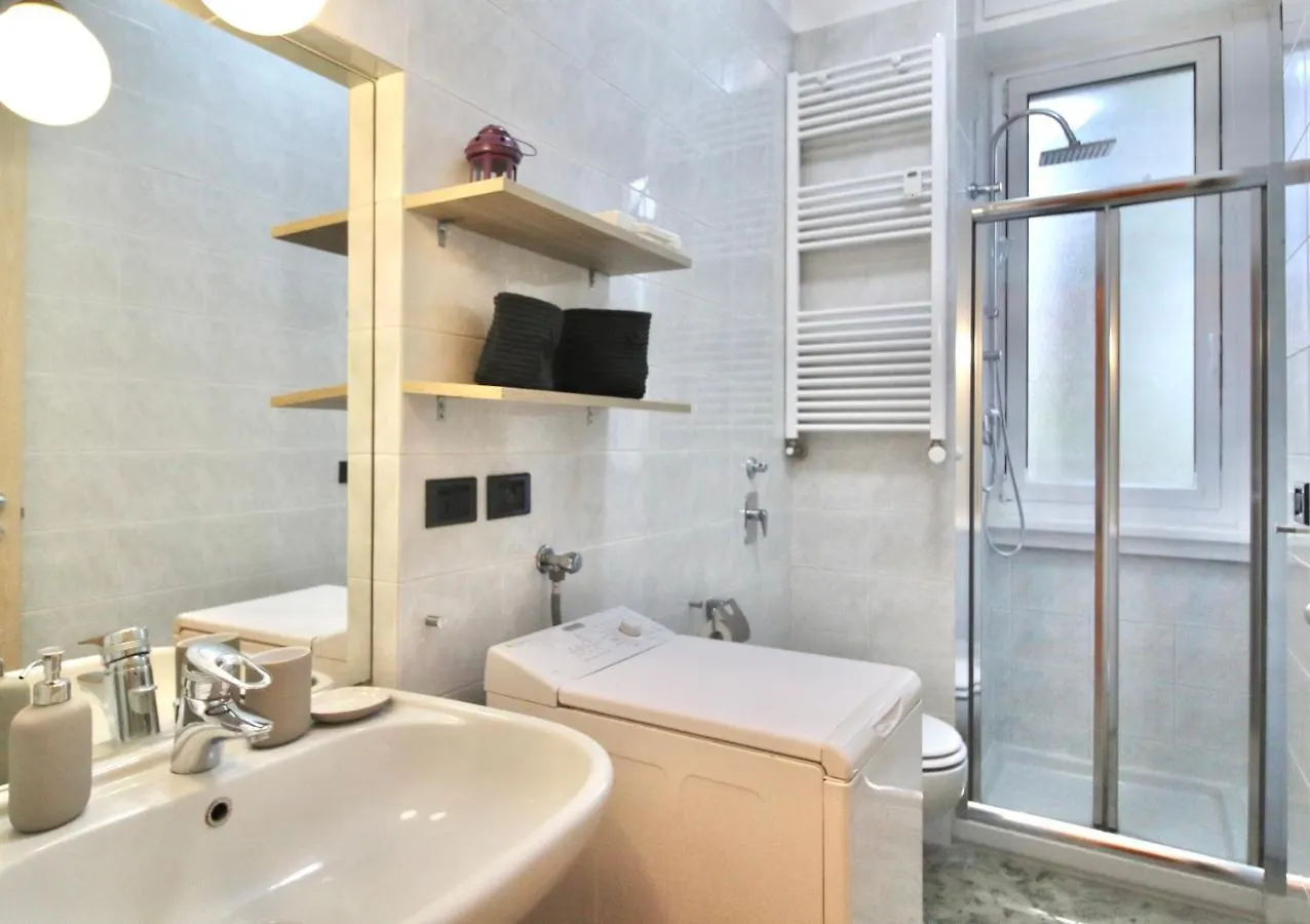 Isola - Your Home From Home Milan Apartment